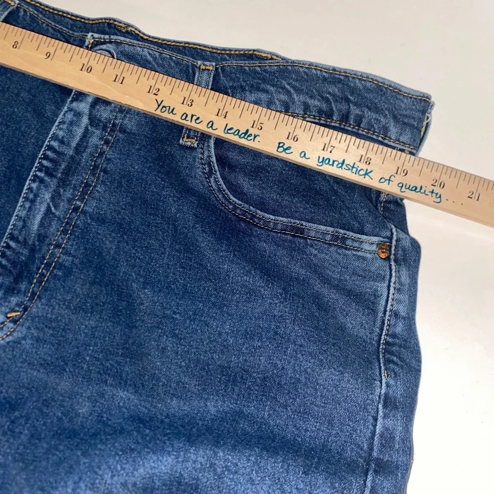 Levis 505 Regular Fit Straight Leg Jeans Mens 38x30 Dark Wash Blue Denim
